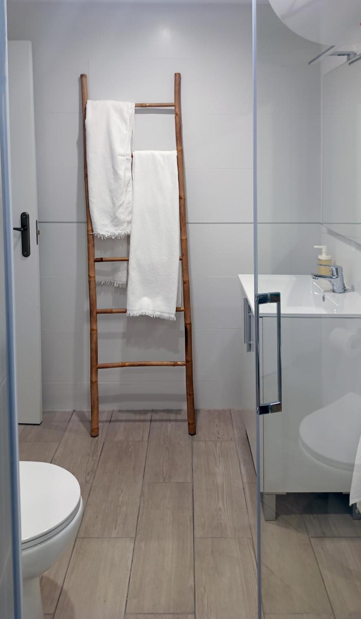 Apartamento Tajinaste Con Vistas Al Mar Y La Montana Y Wifi Gratis Лос Реалехос Екстериор снимка